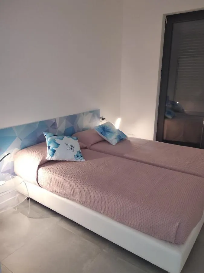 Ferienwohnung Blue Sky Garda - Zaffiro Malcesine 0*,  Italien