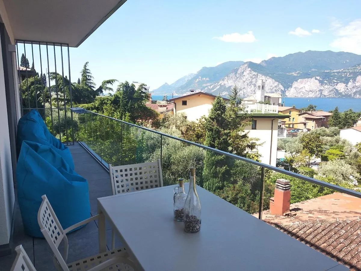 Apartment Ferienwohnung Blue Sky Garda - Zaffiro Malcesine Italien